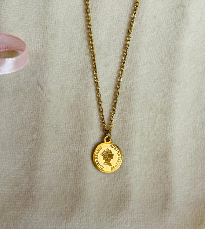 ملکه الیزابت