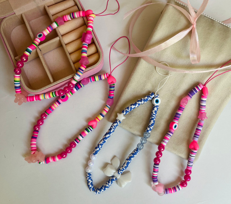 آویز گوشی پاستلی کیوت دخترانه مدل فیمو واشری