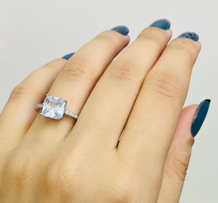 انگشتر جواهری مدل تک نگین