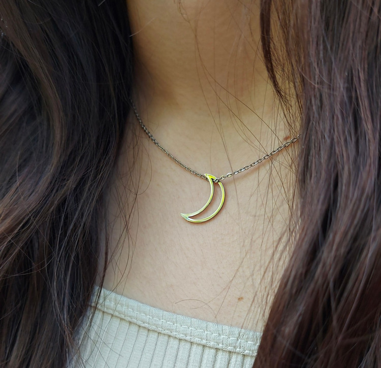 گردنبند زنانه مدل قلب و ستاره و ماه و دایره