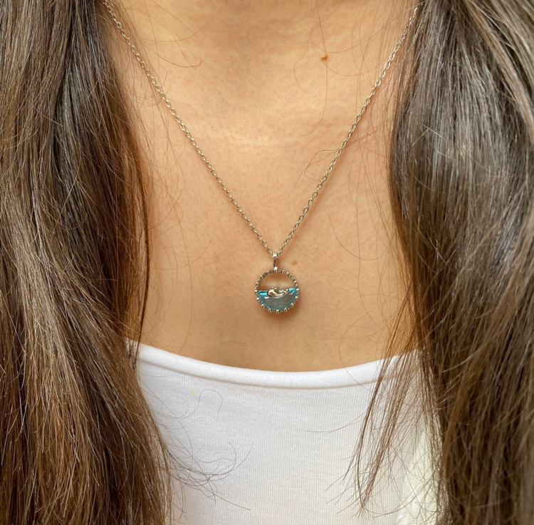 گردنبند زنانه استیل مدل وال در دریا گردنبند ترند اینستاگرام