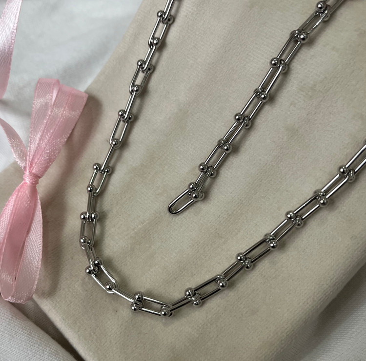 کالکشن تیفانی گردنبند و دستبند زنانه استیل مدل تیفانی ترند